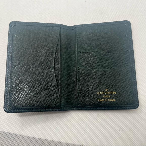 Louis Vuitton LV Taiga Pocket Organizer - Picture 3 of 10